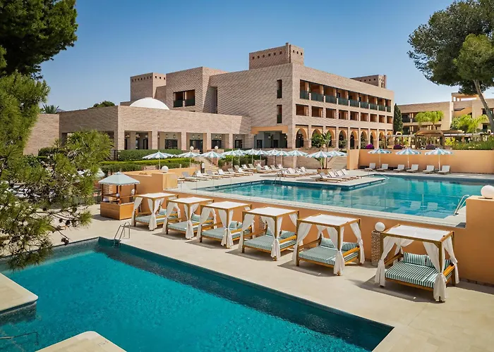 Gran & Club Hotel 5*